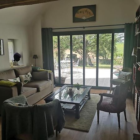 Вилла Au Coeur De Mortagne, Un Balcon Sur Le Perche Экстерьер фото