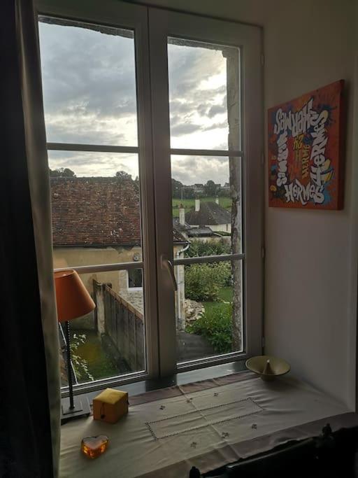 Вилла Au Coeur De Mortagne, Un Balcon Sur Le Perche Экстерьер фото