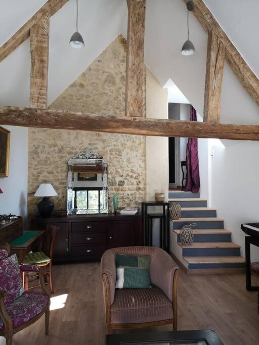 Вилла Au Coeur De Mortagne, Un Balcon Sur Le Perche Экстерьер фото