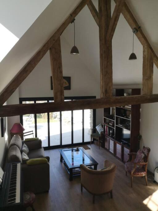 Вилла Au Coeur De Mortagne, Un Balcon Sur Le Perche Экстерьер фото
